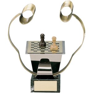 Trofeo ajedrez varios tamaños. Ref - BP988